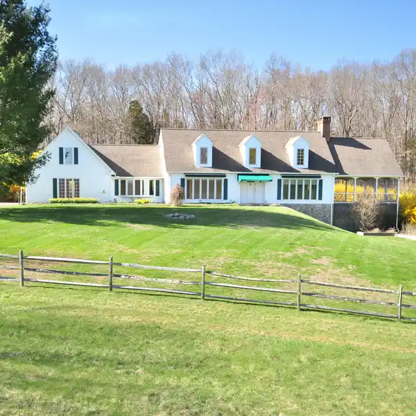 ENDEARING HOME ON 33 UNPARALLELED ACRES