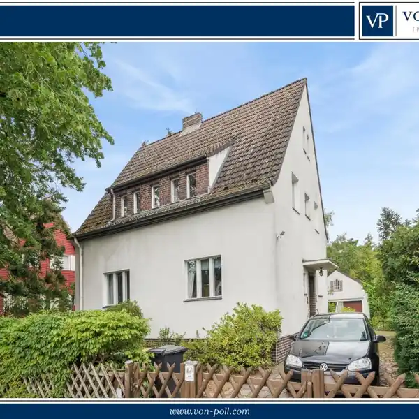 CHARMING CIRCA 1936 HOME