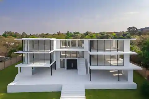 A Vision of Modern Grandeur