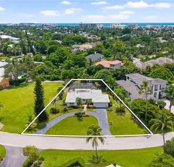 RARE ESTATE-SIZED PARCEL