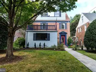 Elegant Residence in American University Park