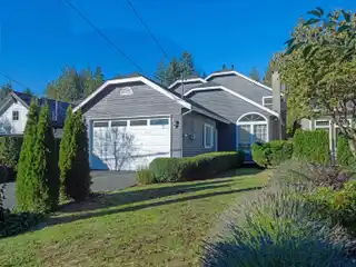 Exceptional Family Home in Canyon Heights