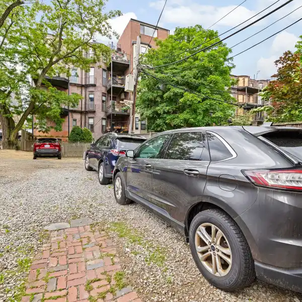 CHARMING SOUTH END BROWNSTONE WITH PARKING