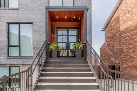 Stylish Uptown Living