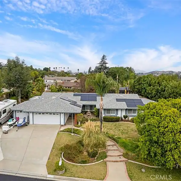 RANCH HOME ON A QUIET CUL-DE-SAC IN EL CERRITO