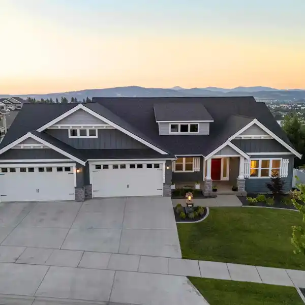 IMMACULATE HOME WITH A SMART PLAN