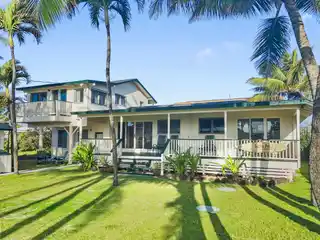 Classic Old World Hawaiian Charm