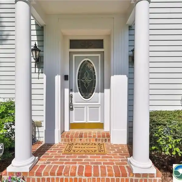 ELEGANT PARKLAND HOME WITH UNIQUE HIDDEN ROOMS