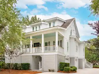 Gorgeous Home in an Idyllic Lowcountry Setting