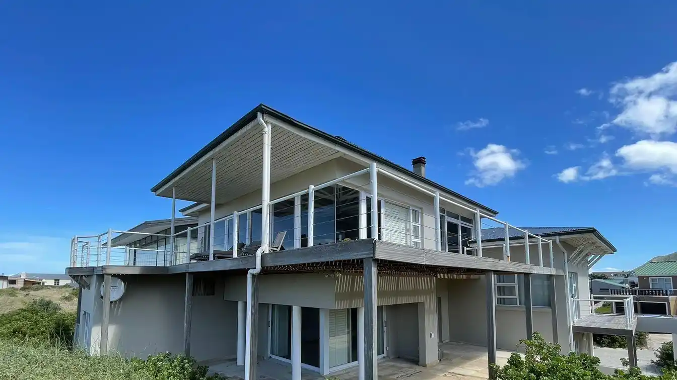 Prestigious Fully Furnished Beachfront Property