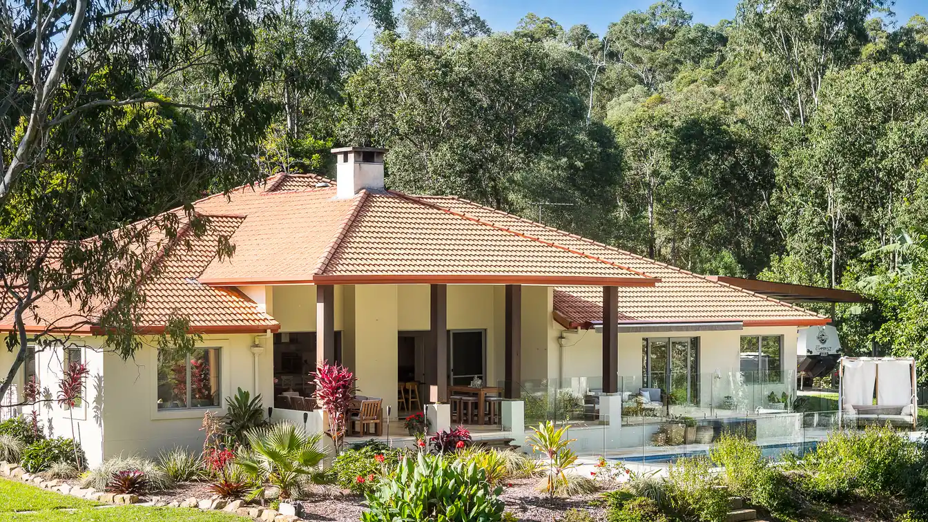 Sanctuary-style Living in a Natural Setting