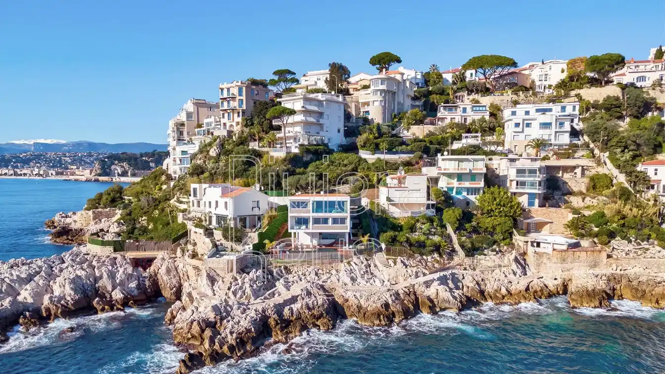 A Premium Lifestyle by the Sea