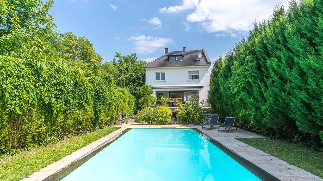 Carefully Renovated Family Home with Pool