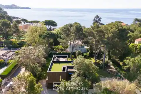 Bright Spacious Villa with Mediterranean Views