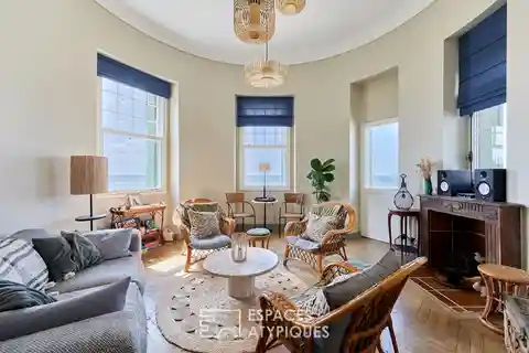 Unique Apartment in the Legendary Malakoff Tower