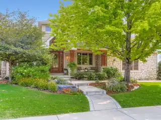 Spacious Home on Quiet Cul-De-Sac