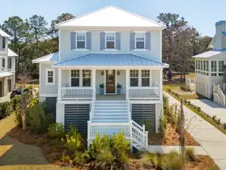 Gorgeous New Construction in Rushland
