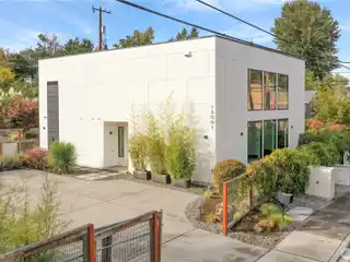 Modern Industrial Loft with Designer Finishes & Dual Use