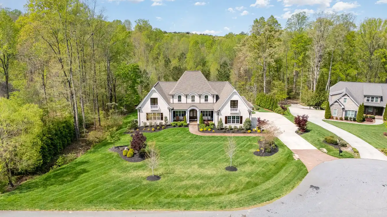 Builder's Home with Endless Features