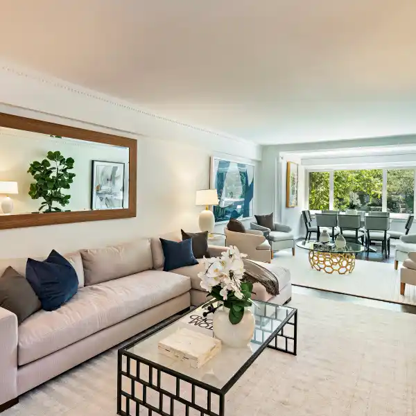 SUNNY AND SPACIOUS TWO BEDROOM APARTMENT