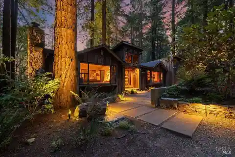 Contemporary Luxury with Rustic Charm