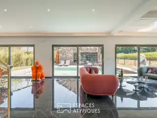 A Rare Property in a Privileged Setting