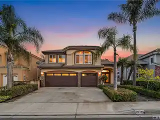 Gorgeous Residence in Sought-After Kamari