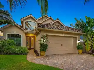 Beautifully Maintained Home in Naples Park