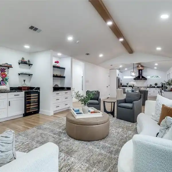 IMPECCABLY RENOVATED HOME IN LAKEWOOD HILLS