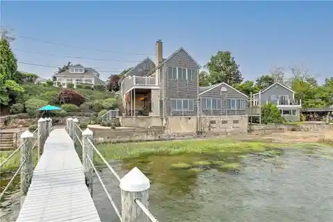 Two Waterfront Lots on Greenwich Cove
