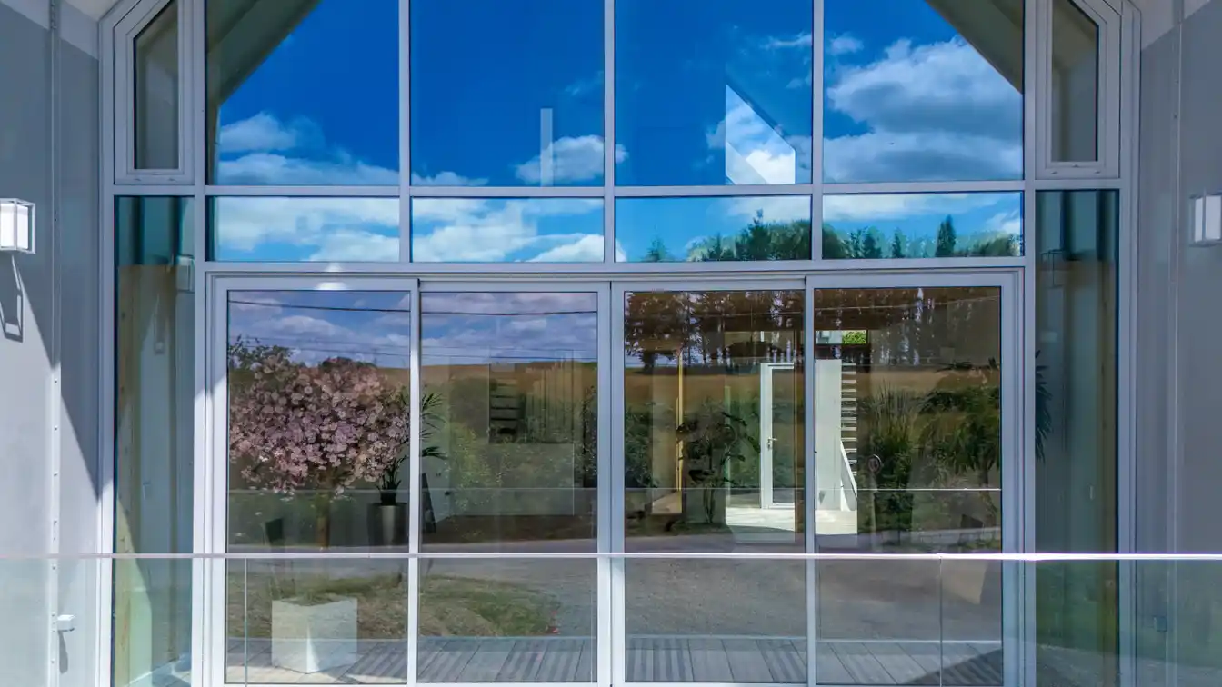 Exceptional Three-level Property