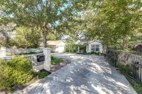 Gated Residence with Gourmet Chef’s Kitchen