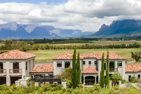 Warm and Welcoming Family Home in Sublime Location