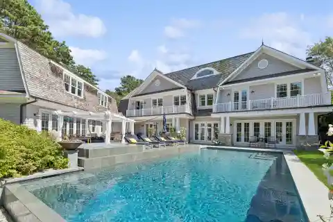 Tour De Force East Hampton Estate