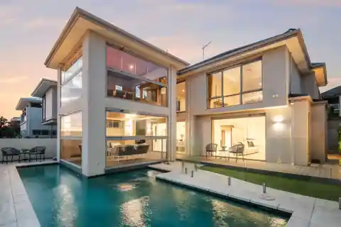 Exceptional Residence at Sought-after Minim Cove