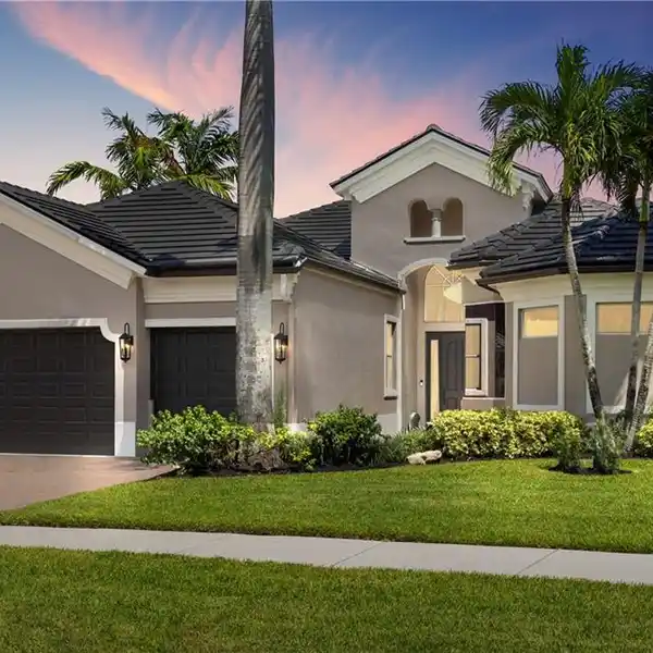 FULLY RENOVATED CUSTOM RESIDENCE
