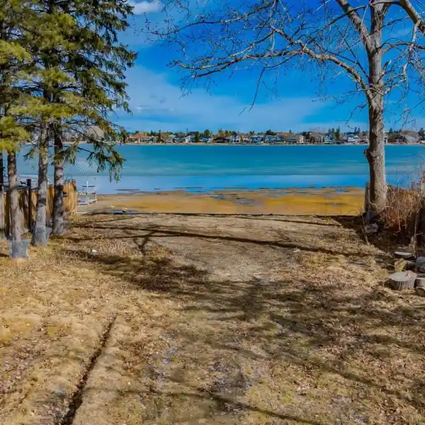 RARE DEVELOPMENT OPPORTUNITY ON CHESTERMERE LAKE