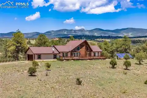 Mountain Retreat on 35 Private Acres