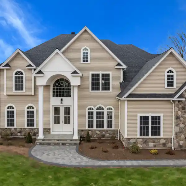 TIMELESS ELEGANCE MEETS ARCHITECTURAL GRANDEUR