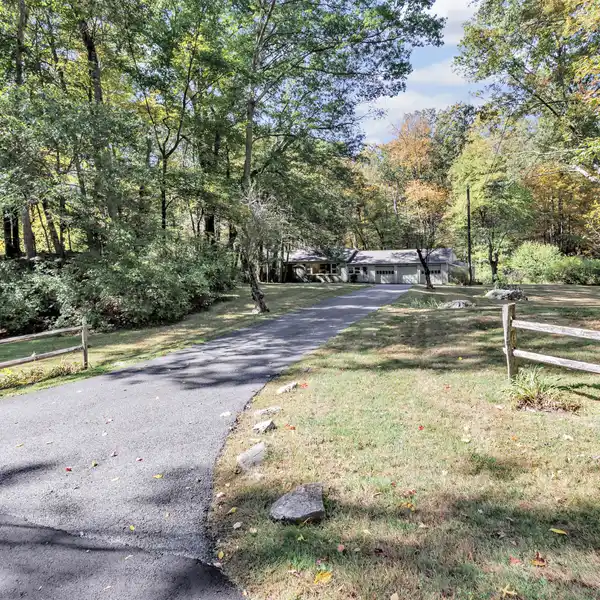 MID-CENTURY 1950'S RANCH WITH EXCEPTIONAL OPPORTUNITY