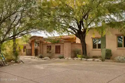 The Ultimate in Luxury and Location