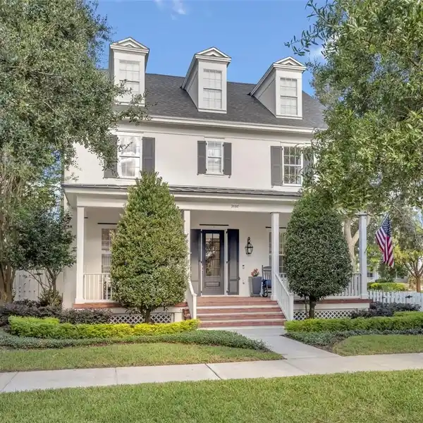 TIMELESS SOPHISTICATION WITH A DESIGNER FLAIR