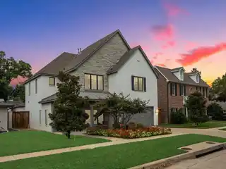 Exceptional Monticello Home with Grand Open Design