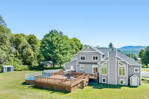 Comfort, Convenience & Resort-Style Living