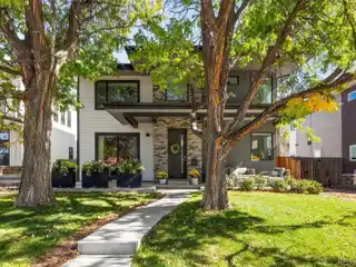 Cory-Merrill Gem Minutes from Cherry Creek North