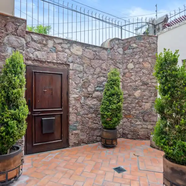CASA CHRIS