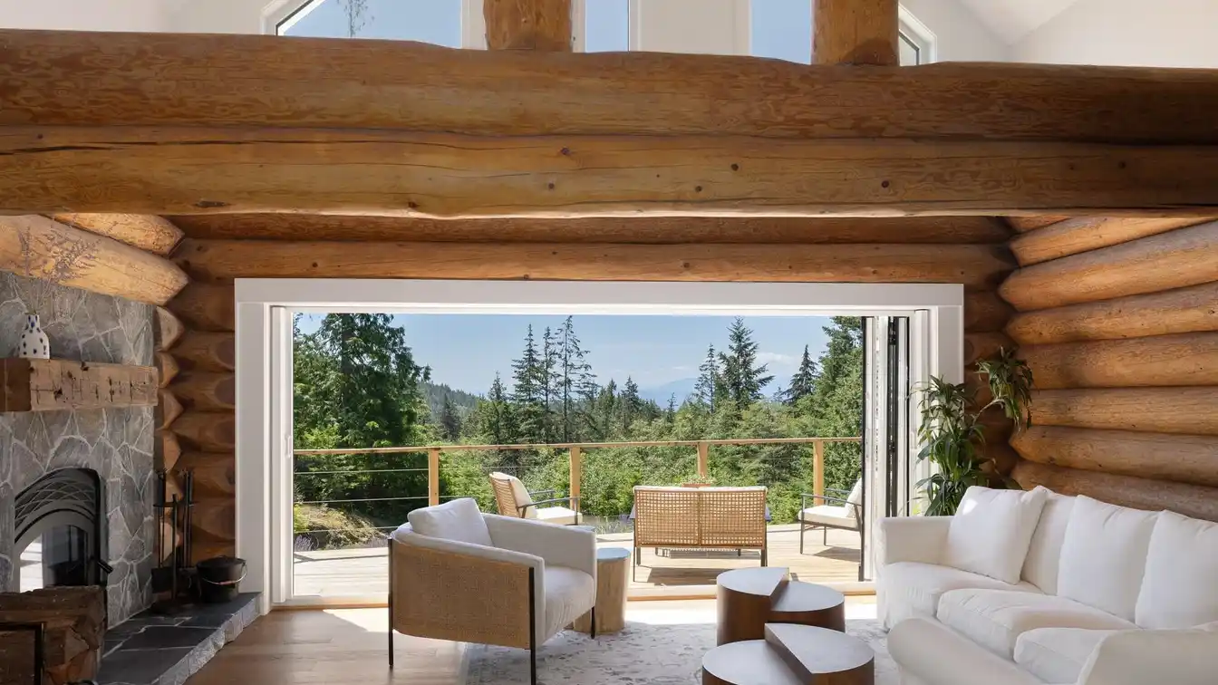 Exceptional Nearly 10-acre Country Estate