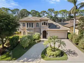 Courtyard-style Estate in Coveted Audubon Golf & Country Club