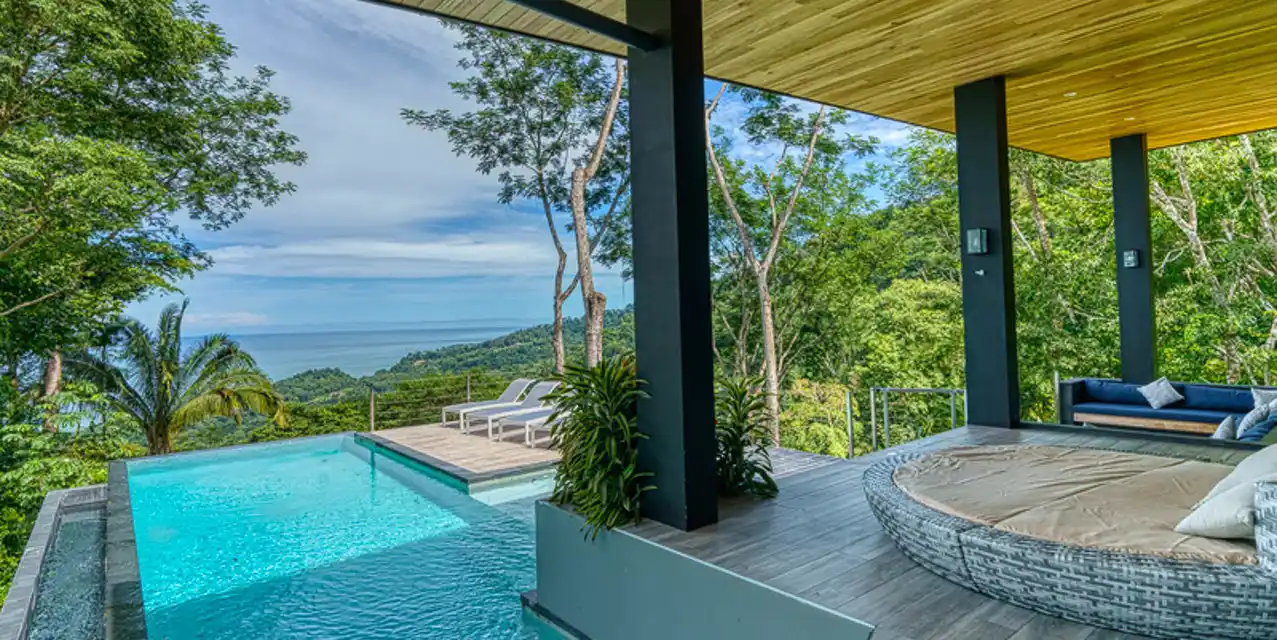 Sea and Jungle House at Uvita