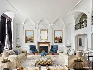 Absolutely Stunning Seven-Room Duplex